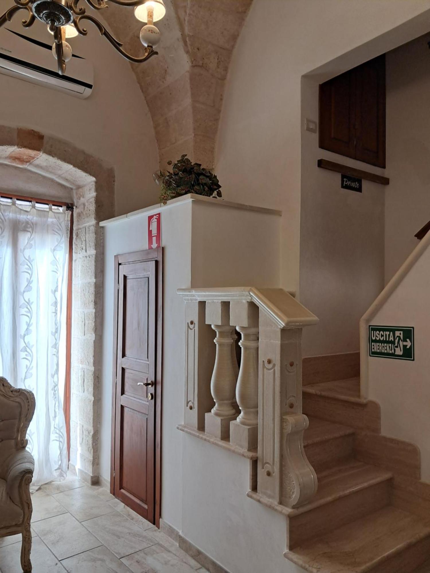 Holiday House Luxury Fasano Luaran gambar